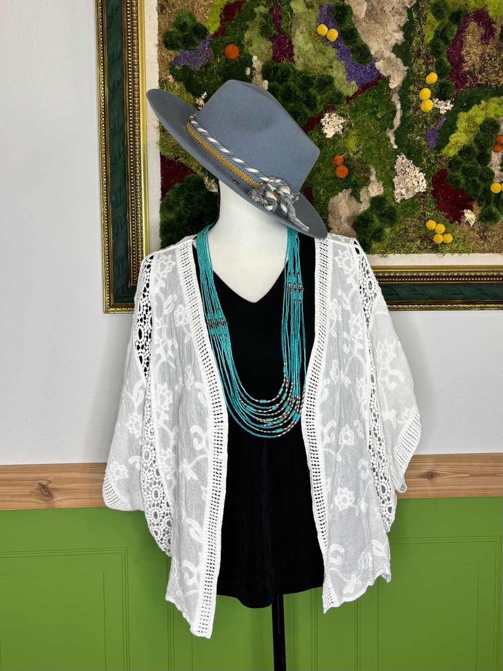 NWT Vince Camuto Embroidery Lace Crochet Kimono